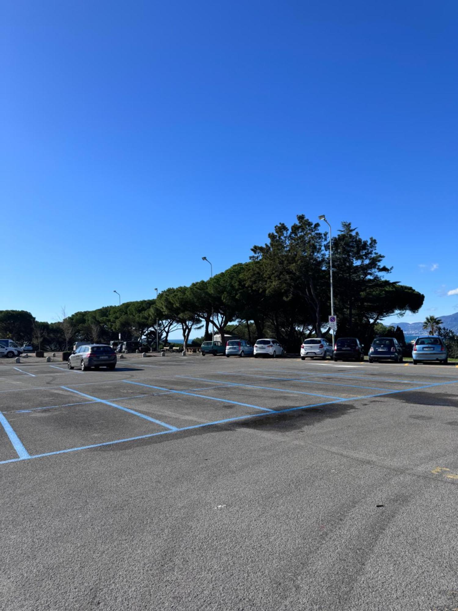 Palazzo Bordiland 1 Lejlighed Bordighera Eksteriør billede